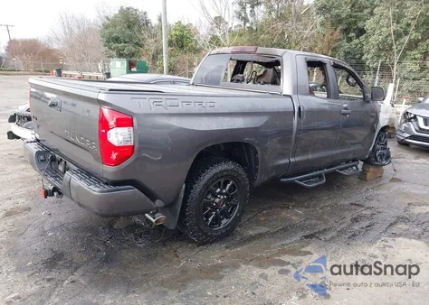 2016 Toyota Tundra Trd Pro 5.7L V8 z USA, uszkodzony, nr VIN 5TFUW5F10GX545209